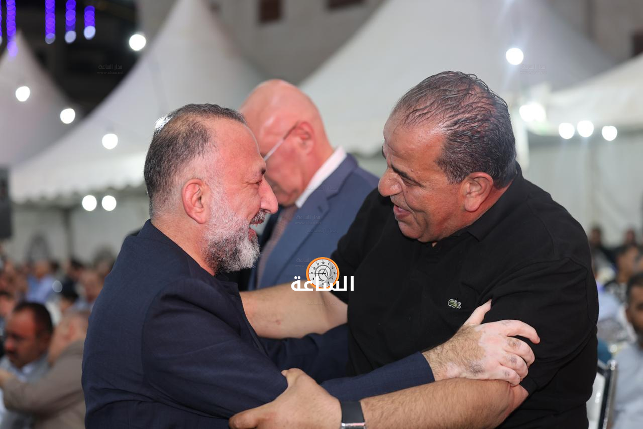 Madar Al-Saa Images 0.9365228426137845