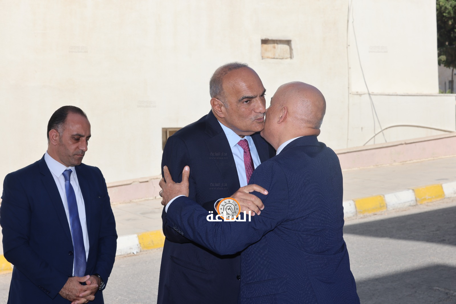 Madar Al-Saa Images 0.1293343342804546