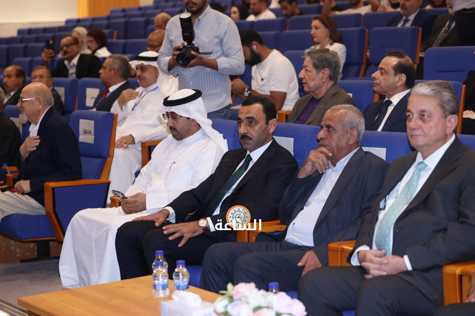 Madar Al-Saa Images 0.703816083317384