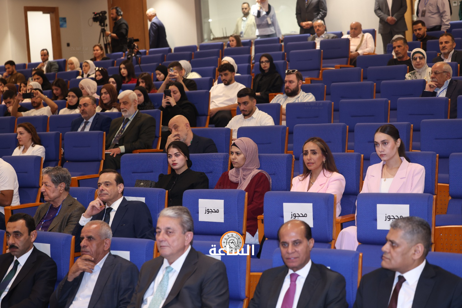 Madar Al-Saa Images 0.15187365192904934