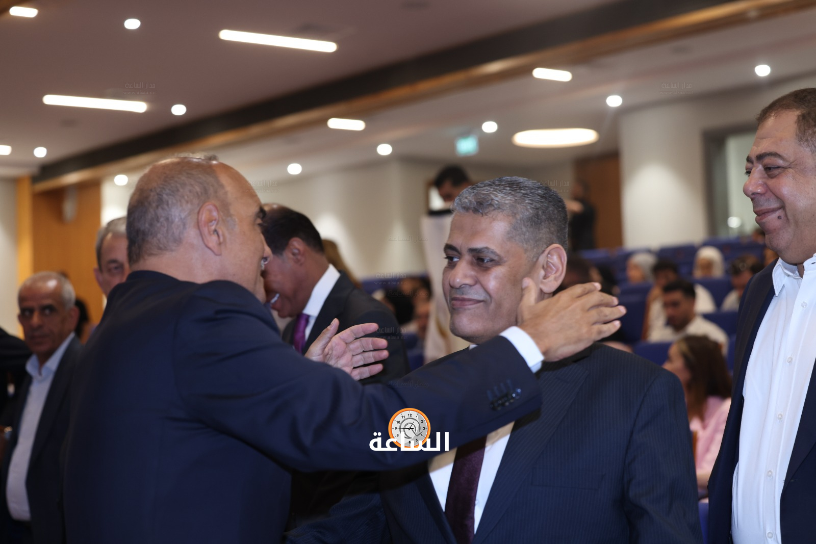 Madar Al-Saa Images 0.05080283104766159
