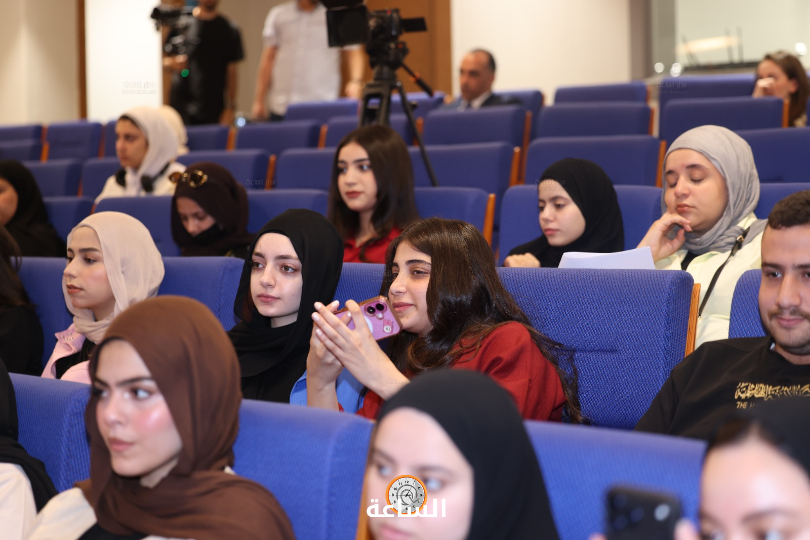 Madar Al-Saa Images 0.7897624097559124