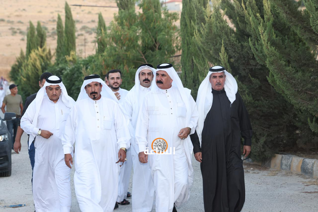 Madar Al-Saa Images 0.45195086926348593