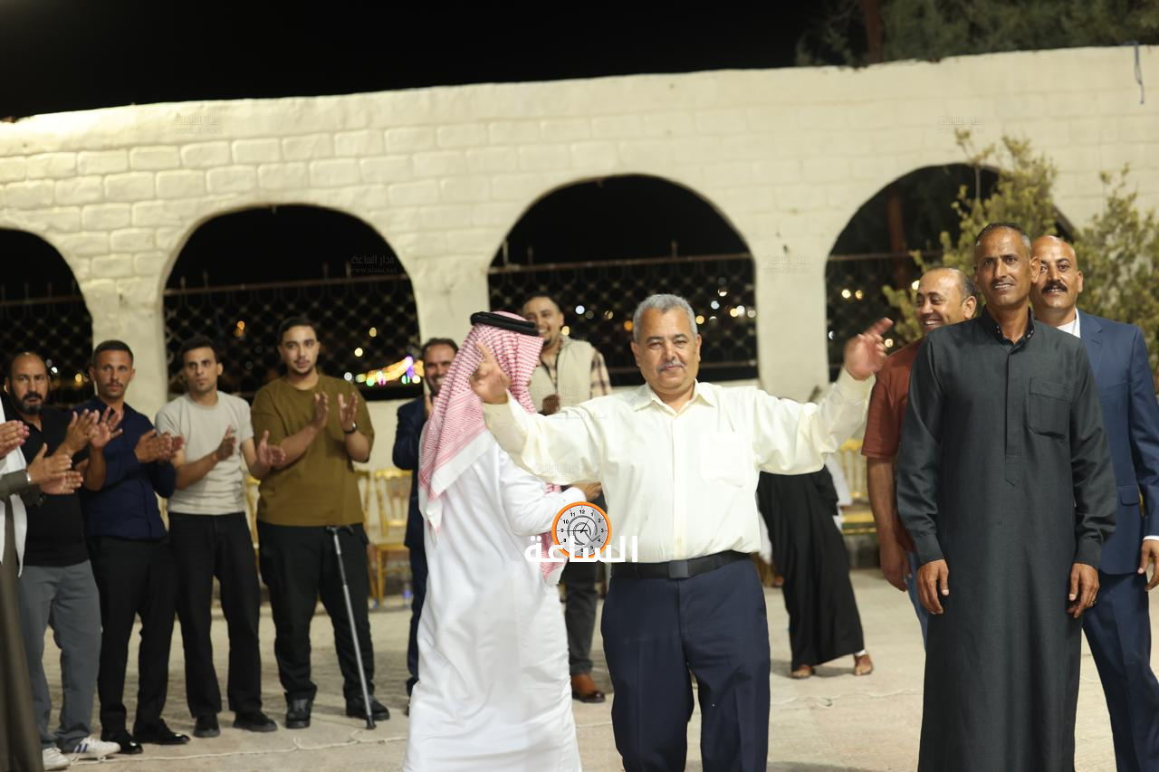 Madar Al-Saa Images 0.3081093786006849