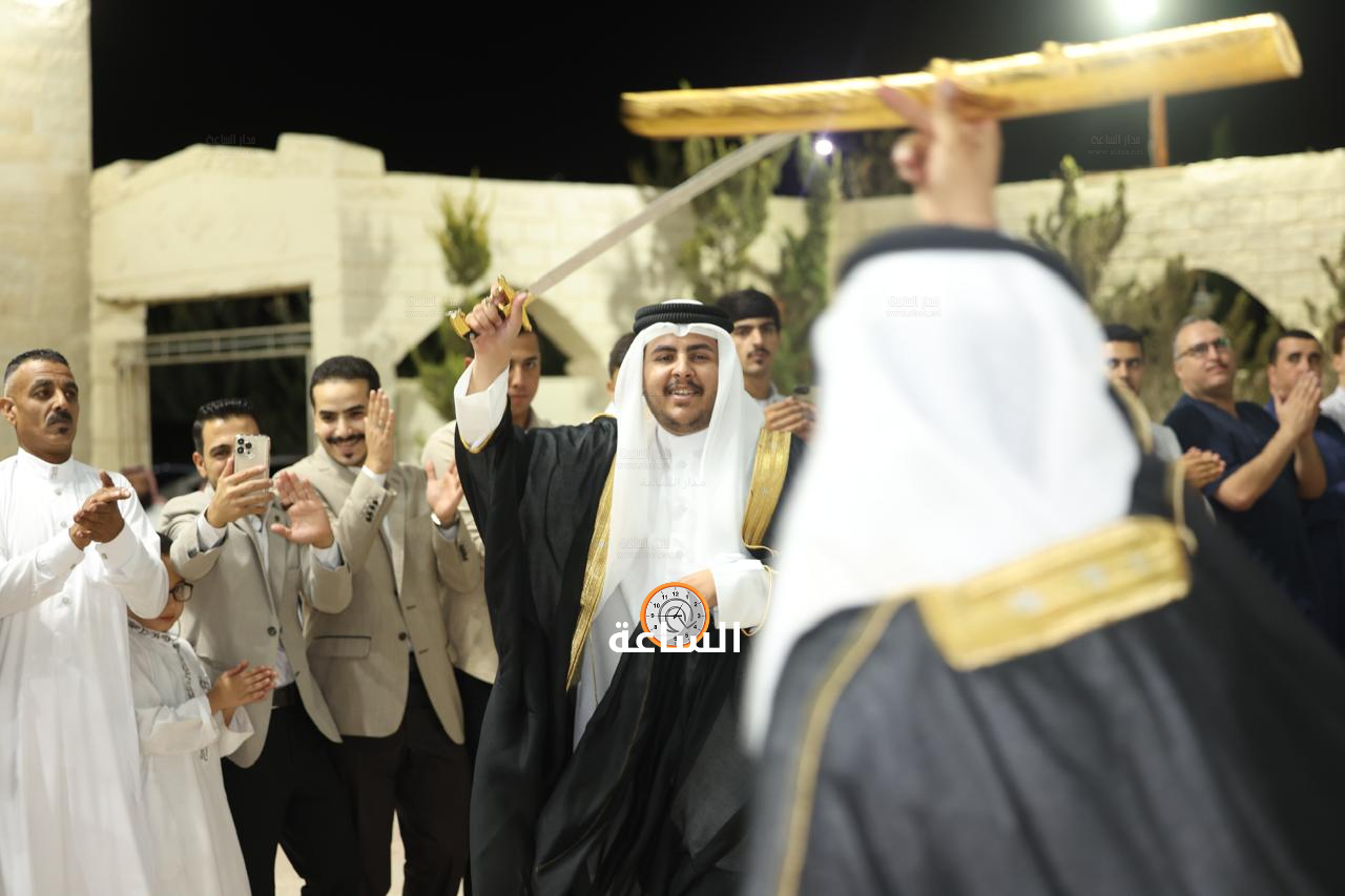 Madar Al-Saa Images 0.138432683537136