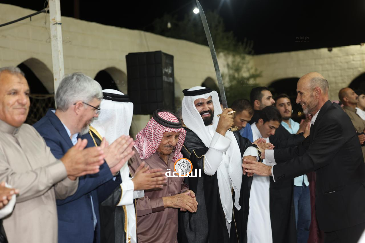 Madar Al-Saa Images 0.6487743495392977