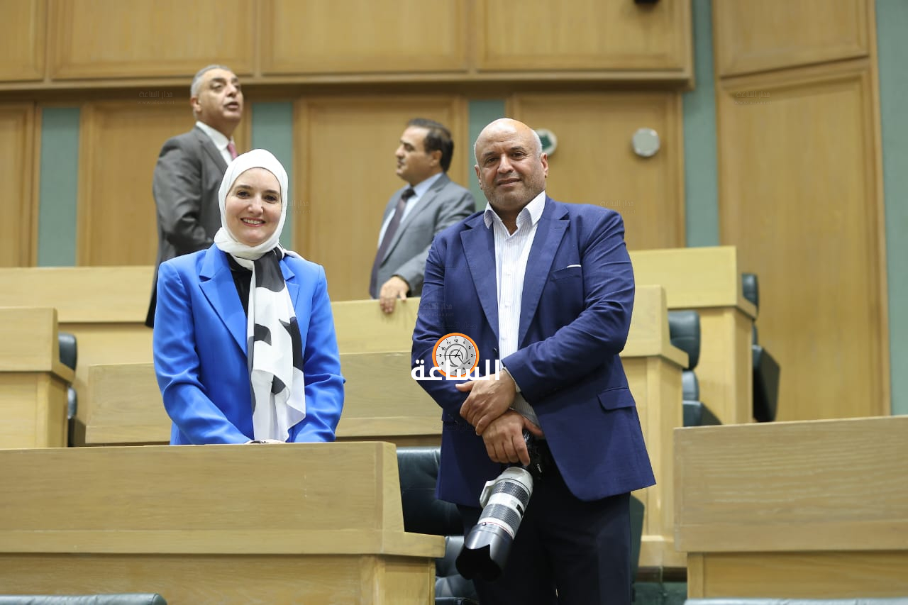 Madar Al-Saa Images 0.16082867702686077