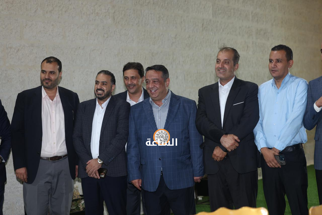 Madar Al-Saa Images 0.11109440504492052