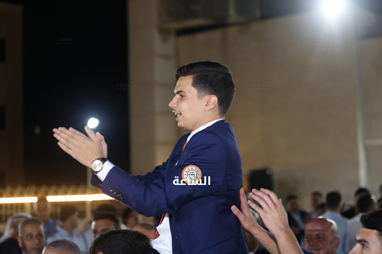Madar Al-Saa Images 0.7641575916183141