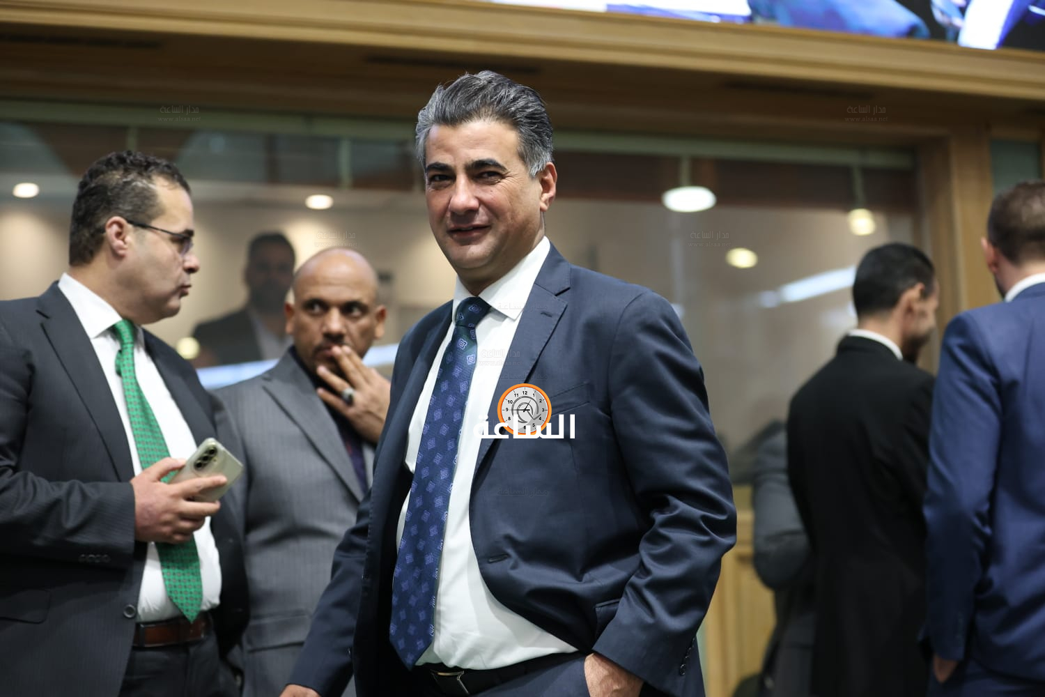 Madar Al-Saa Images 0.23448653171714307