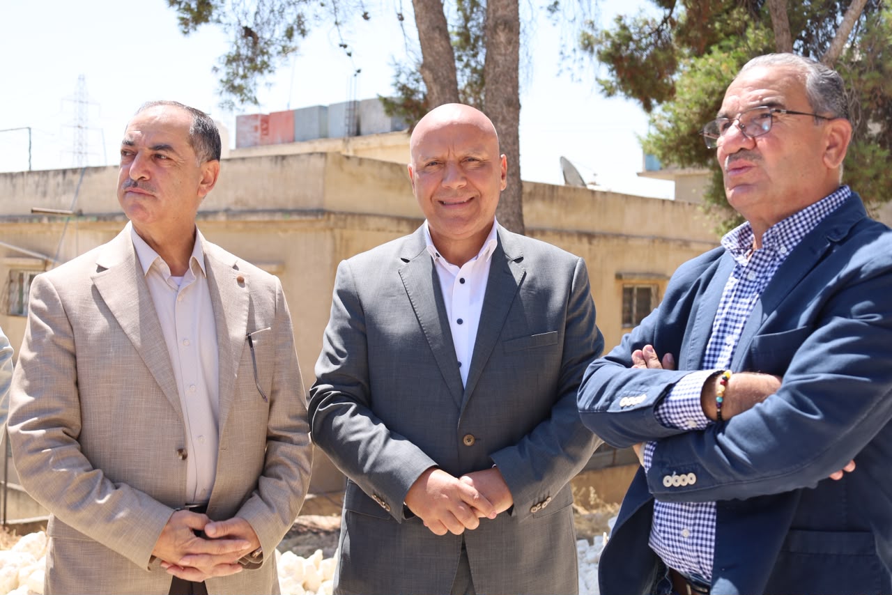 Madar Al-Saa Images 0.14060443990624927