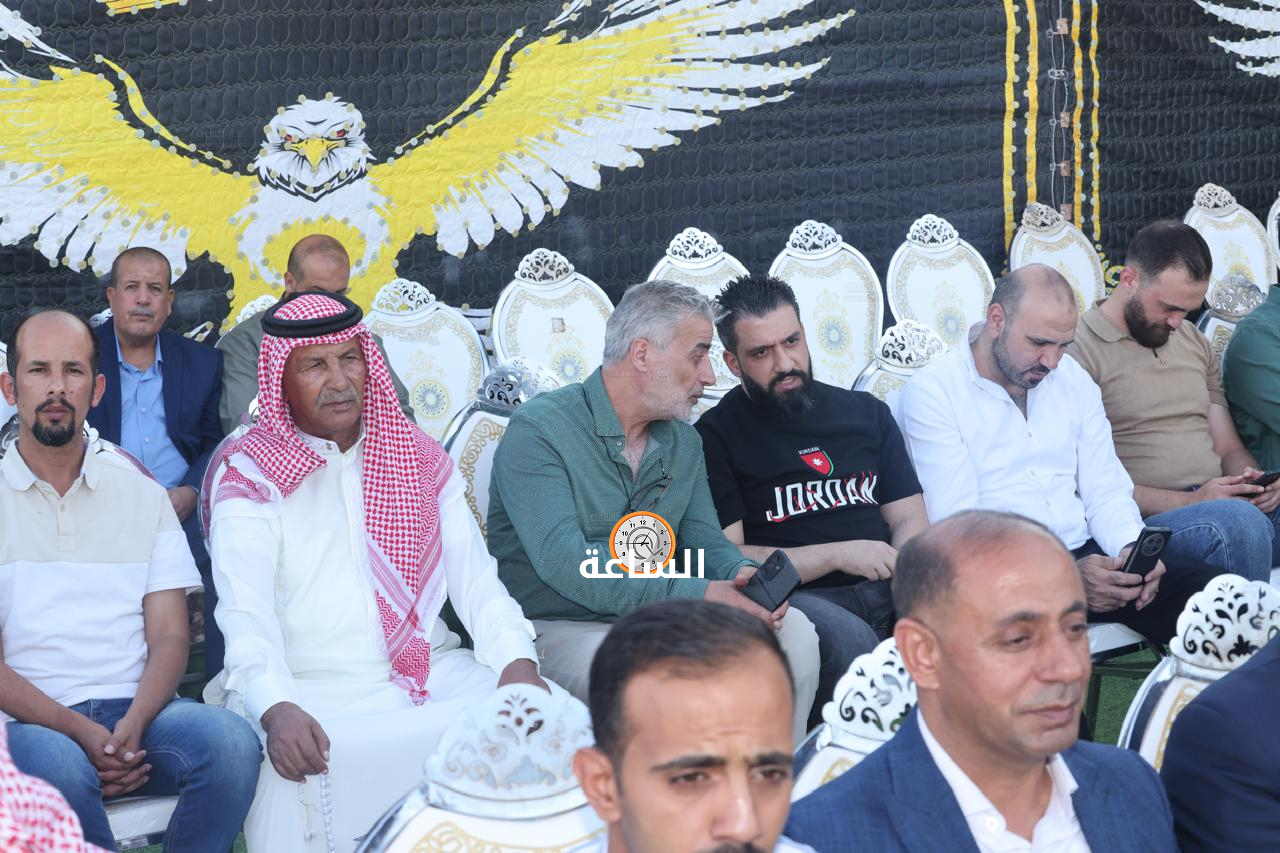 Madar Al-Saa Images 0.77037452315736