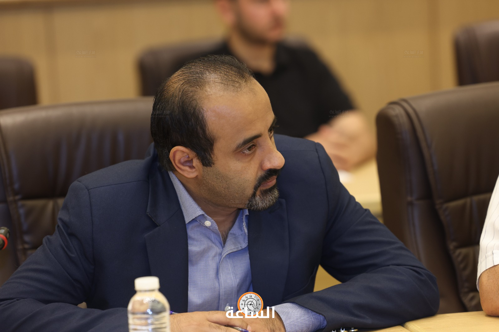 Madar Al-Saa Images 0.10049538991964224