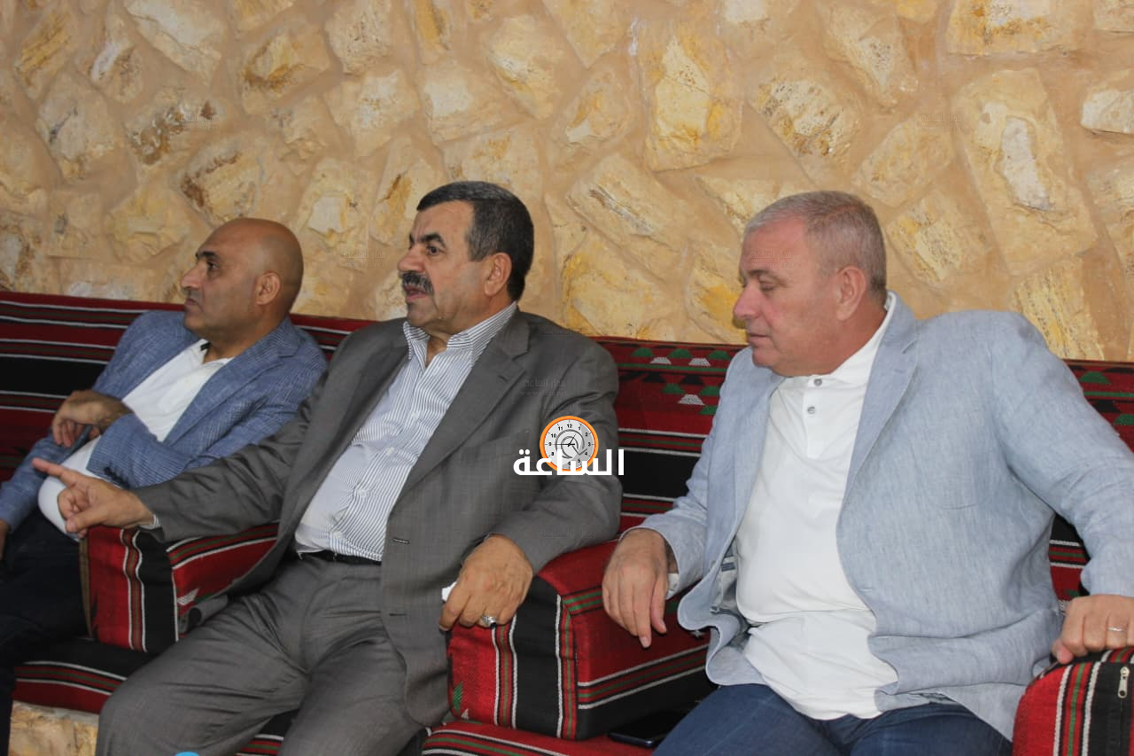 Madar Al-Saa Images 0.2957451816176069