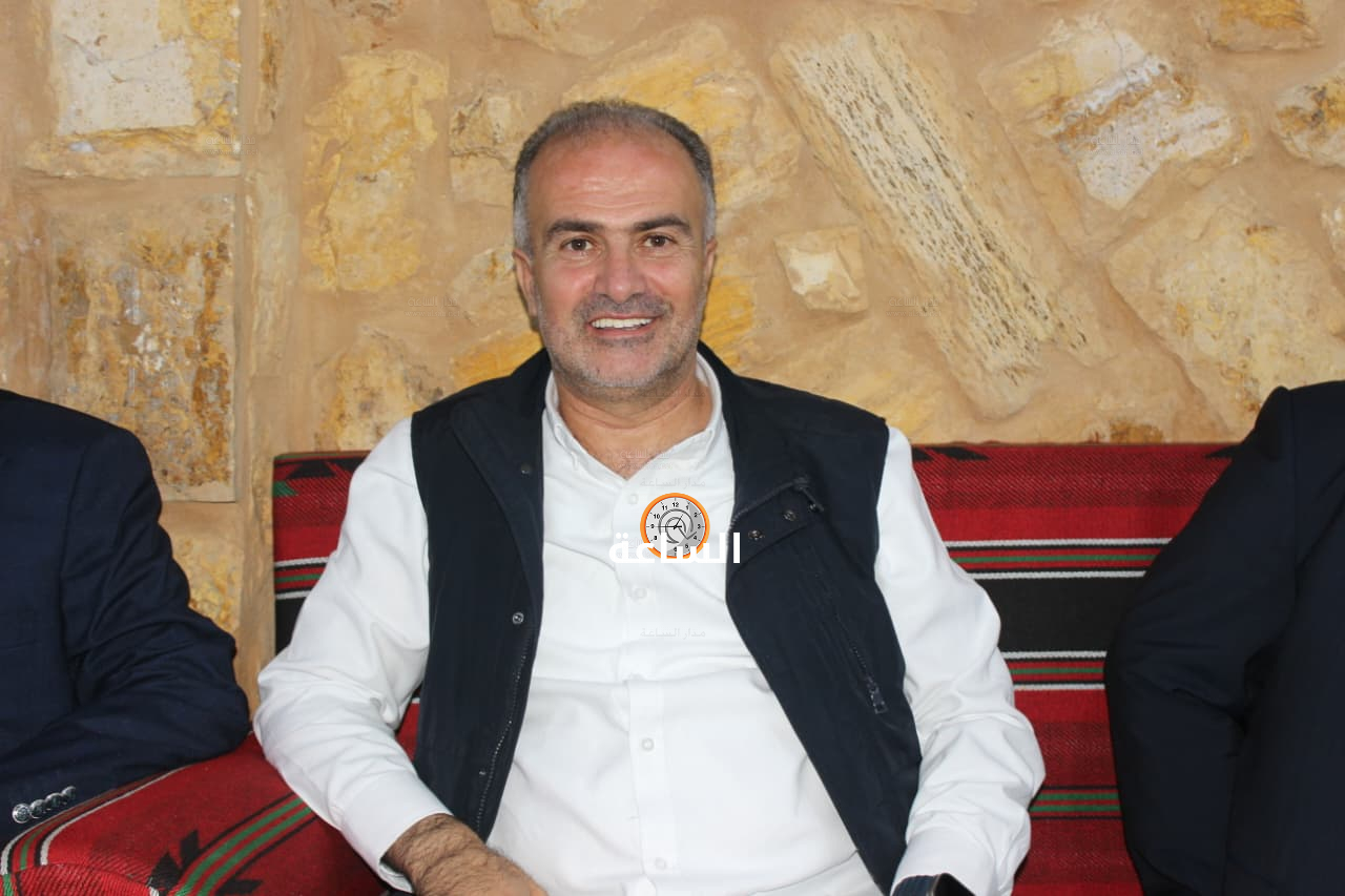 Madar Al-Saa Images 0.03922425671943319