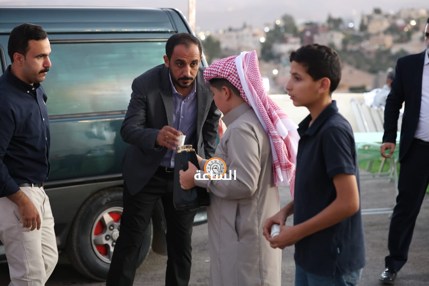 Madar Al-Saa Images 0.08379285920134927
