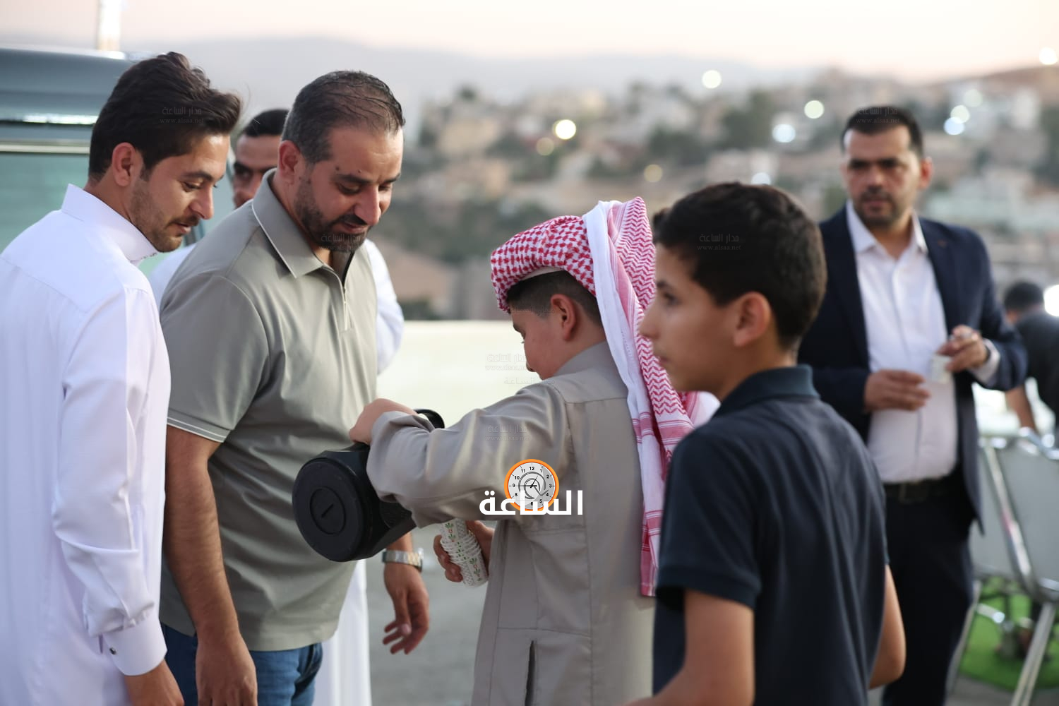 Madar Al-Saa Images 0.4838233889761707