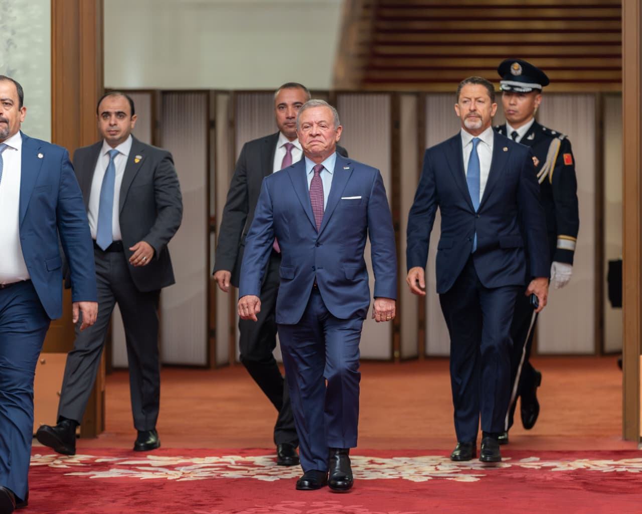 Madar Al-Saa Images 0.25813701808473155