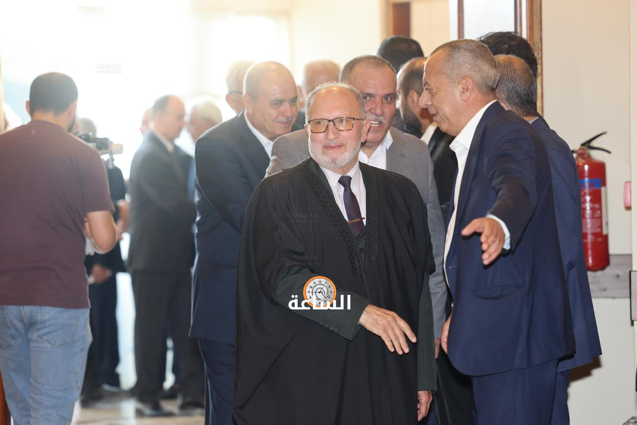 Madar Al-Saa Images 0.6068604962301432