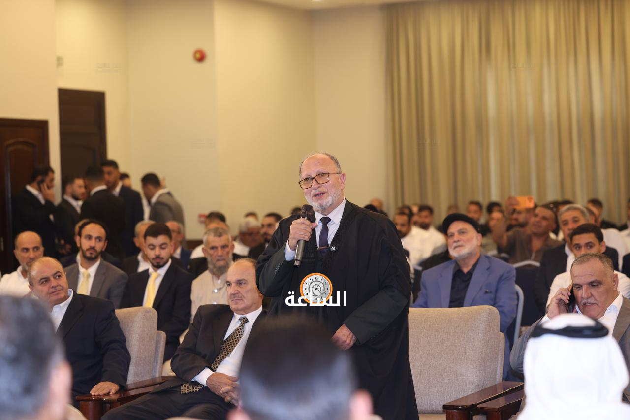 Madar Al-Saa Images 0.678463606757418