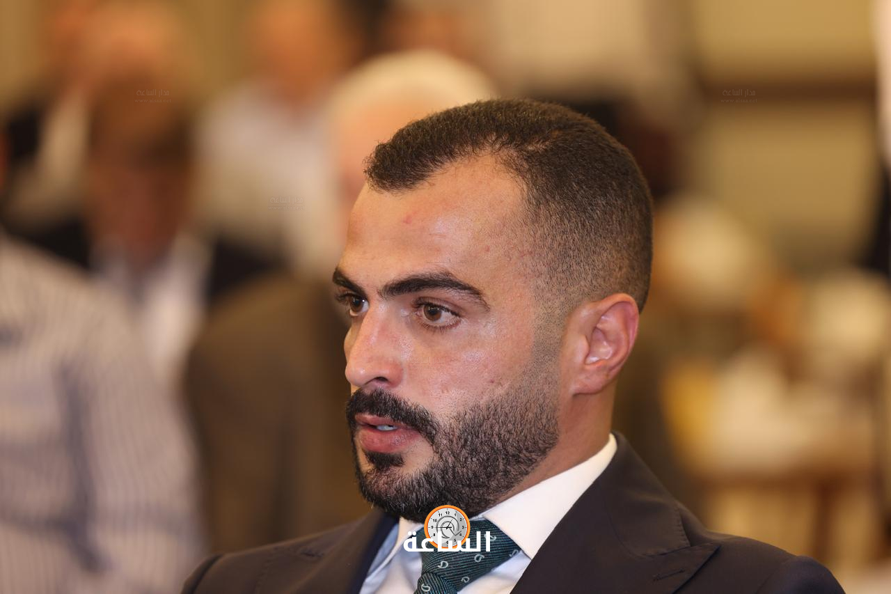 Madar Al-Saa Images 0.9503625805441599