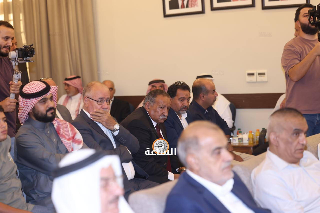 Madar Al-Saa Images 0.43125225524006816