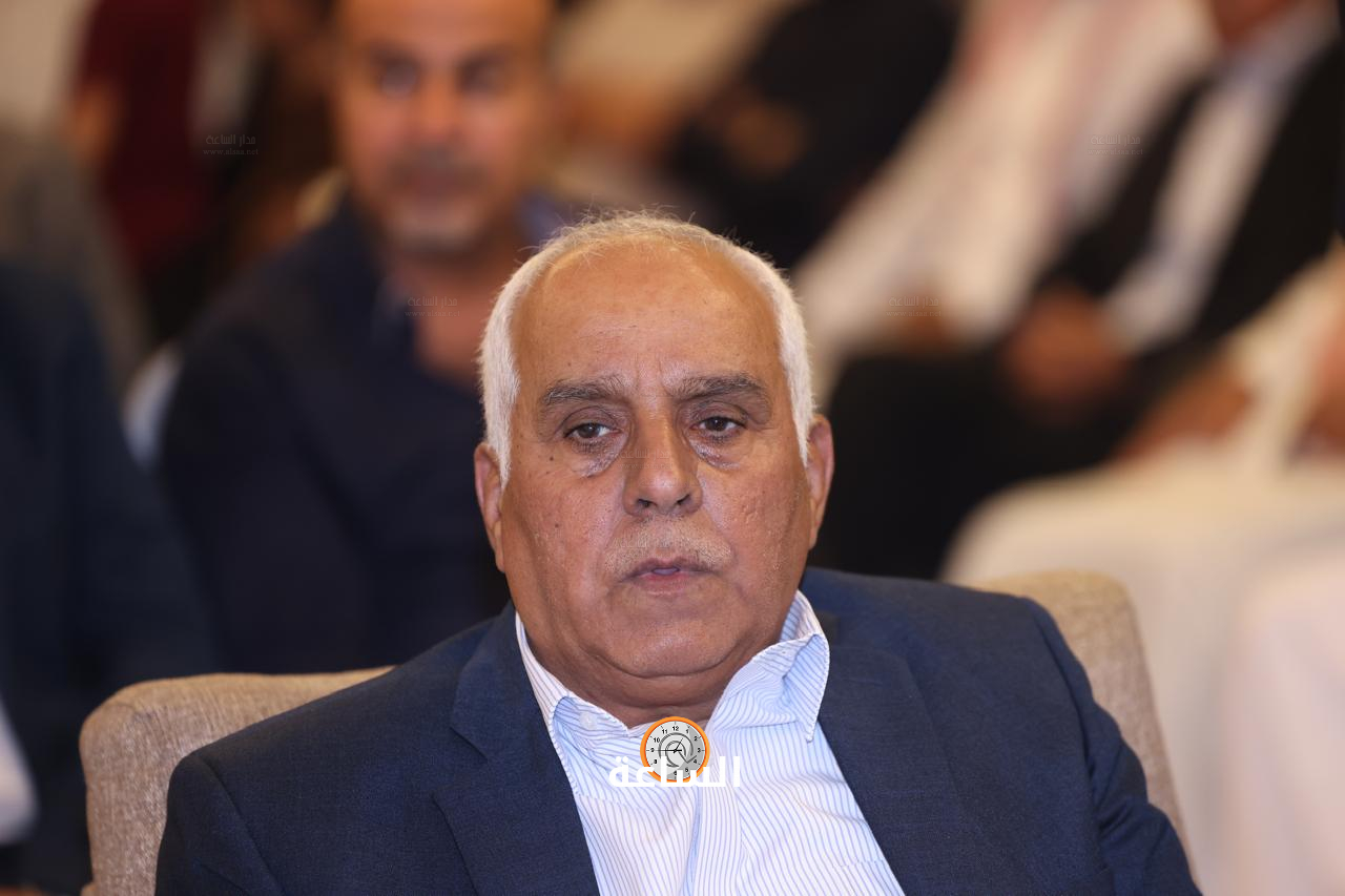 Madar Al-Saa Images 0.16641599024025067