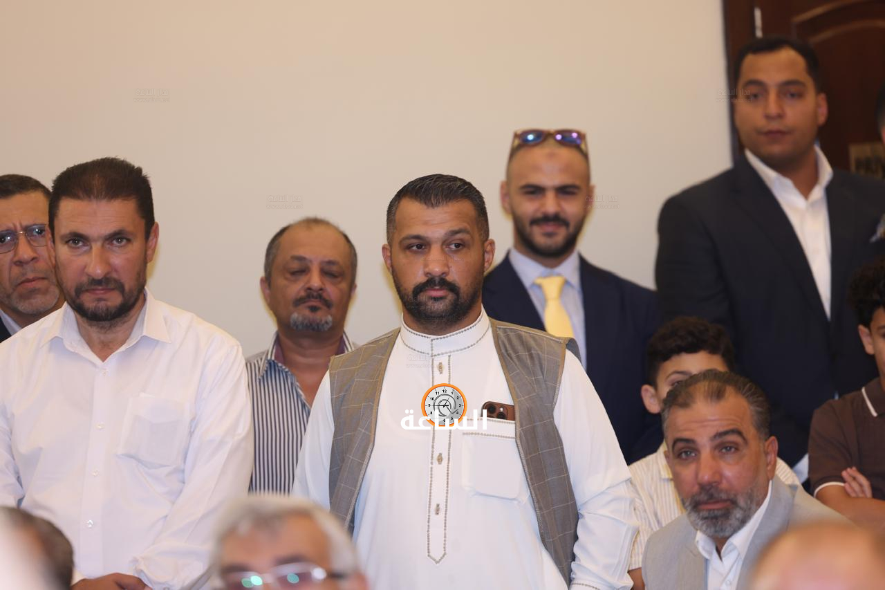 Madar Al-Saa Images 0.765451080008495