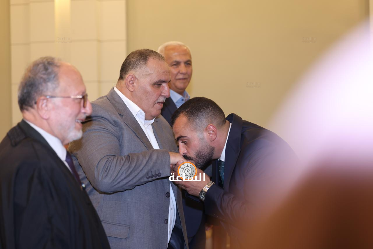 Madar Al-Saa Images 0.63293769629215