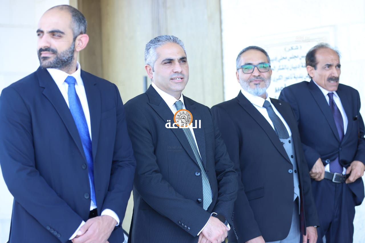 Madar Al-Saa Images 0.6916327331414552