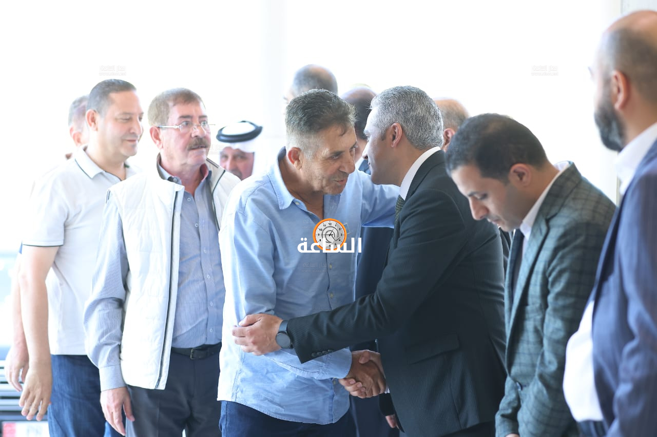 Madar Al-Saa Images 0.13242383480804898