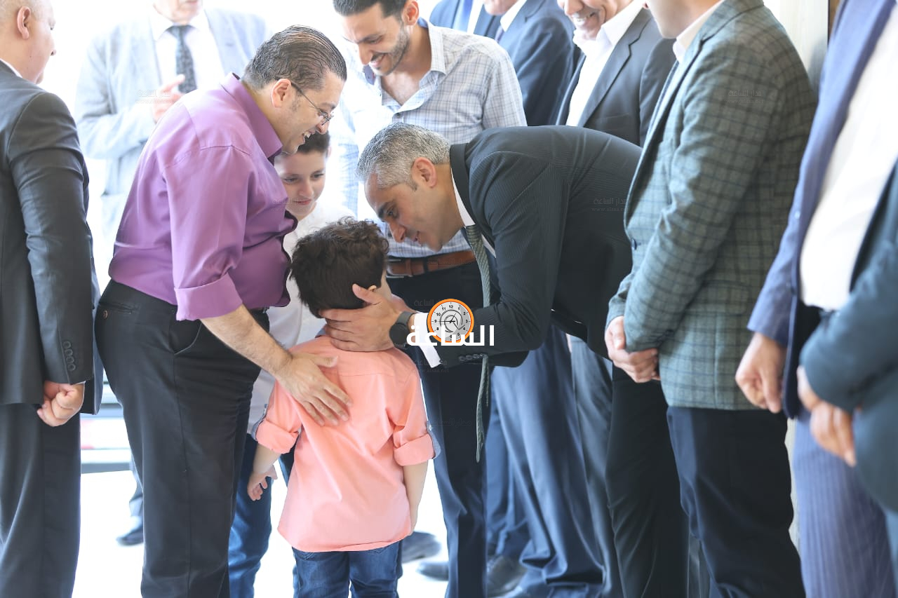 Madar Al-Saa Images 0.9303729146970569