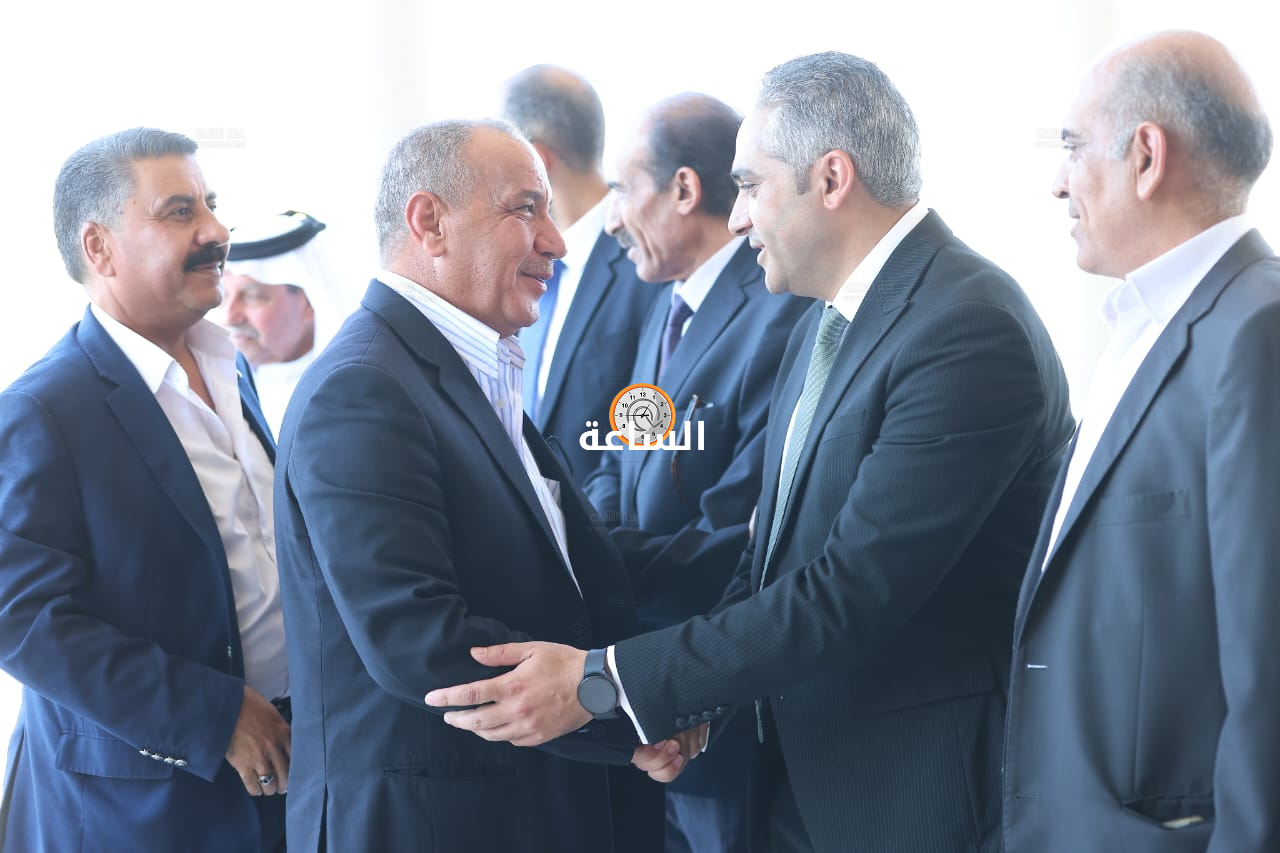 Madar Al-Saa Images 0.3198753233776125