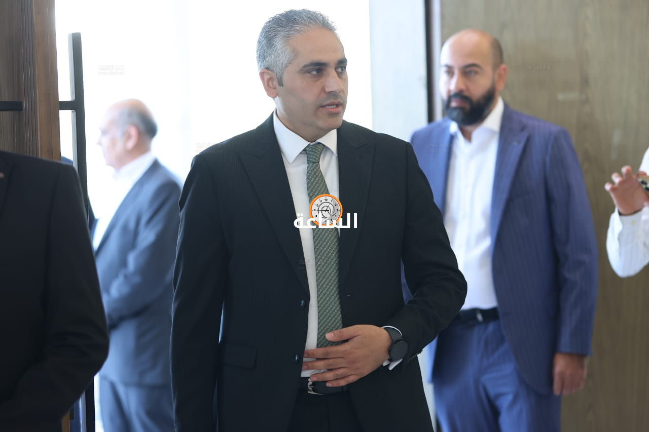 Madar Al-Saa Images 0.2280118307848471