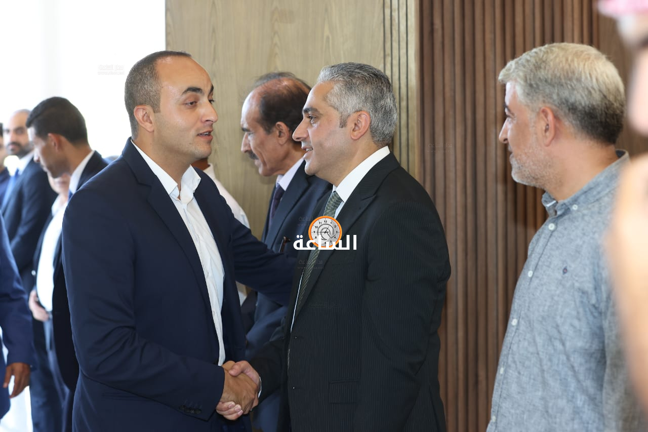Madar Al-Saa Images 0.6115590243934719