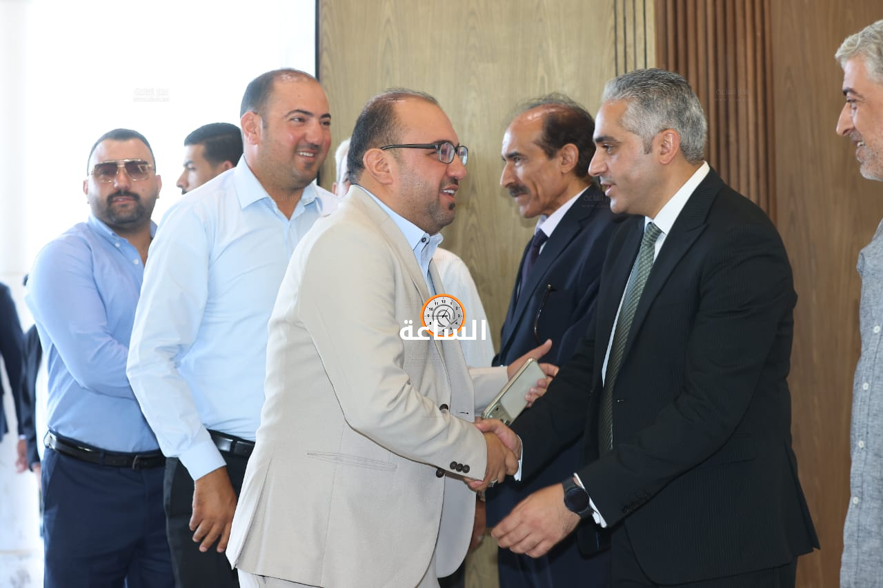 Madar Al-Saa Images 0.8010329600245812