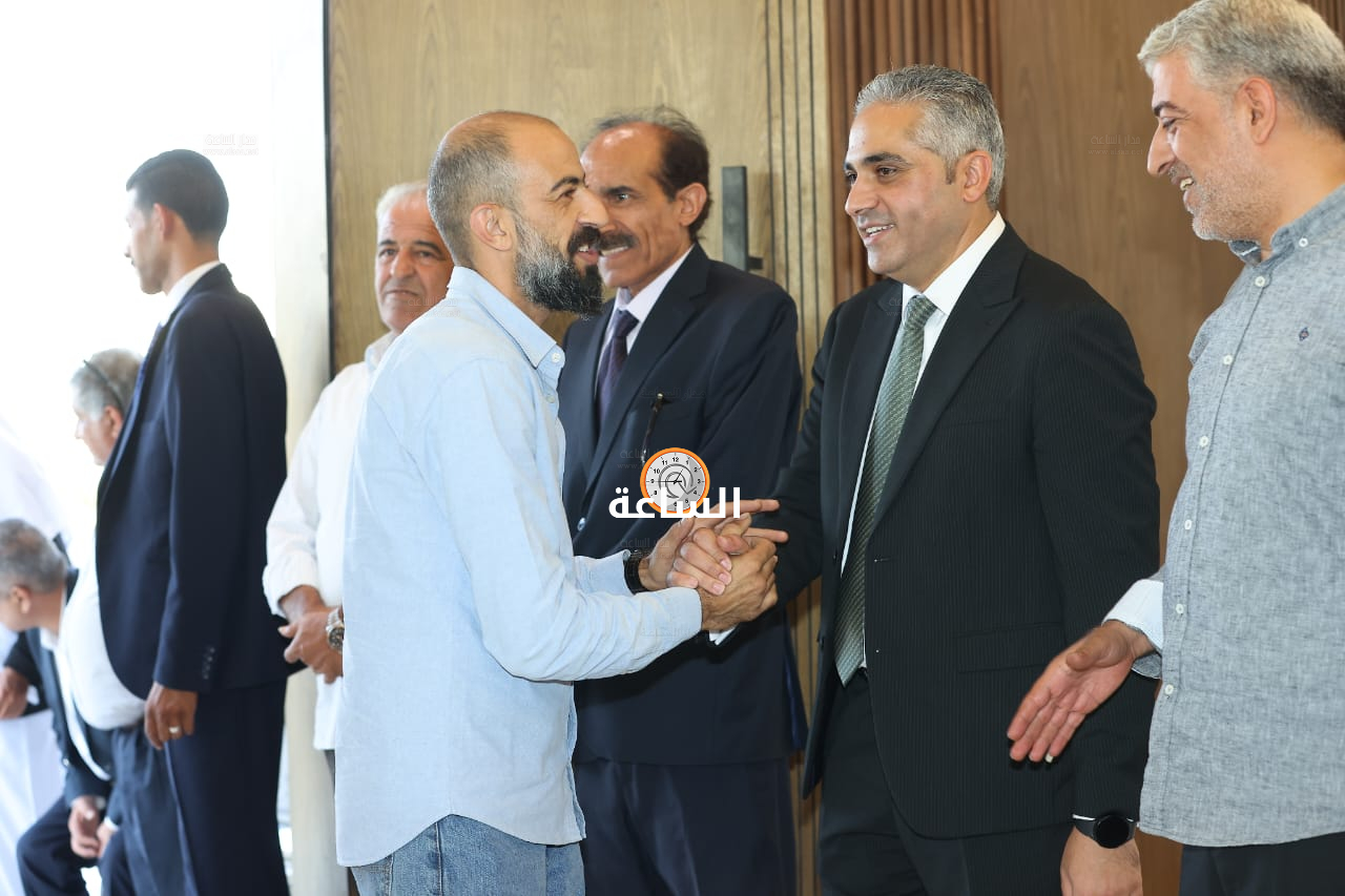 Madar Al-Saa Images 0.6346935319924711
