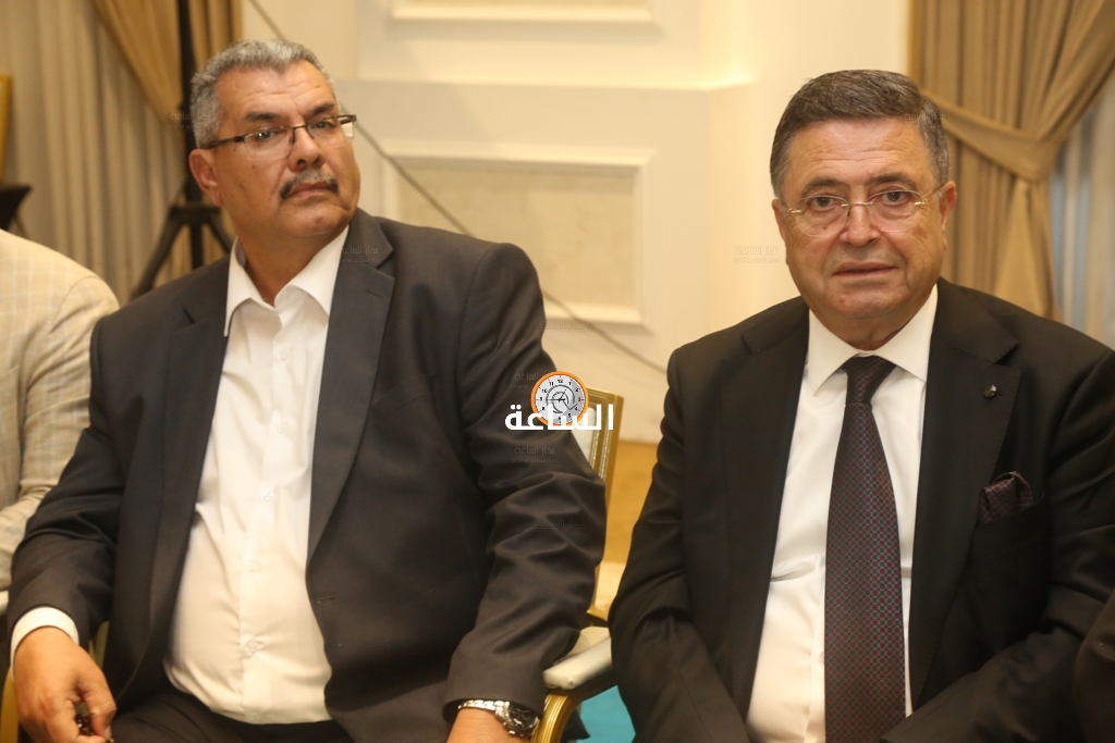 Madar Al-Saa Images 0.15853932377348967