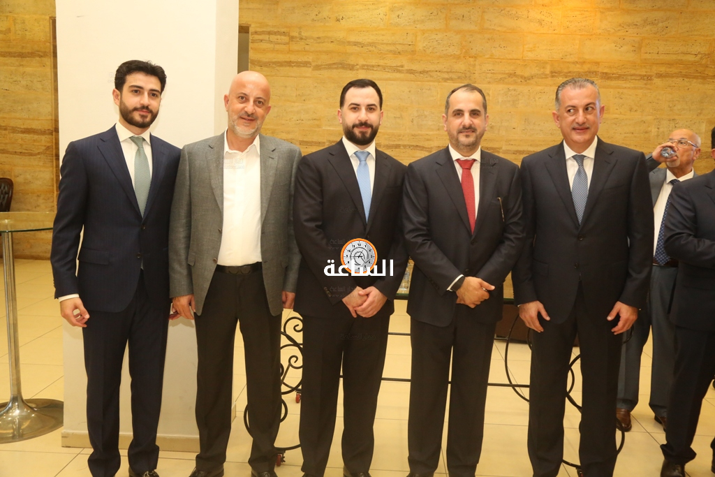 Madar Al-Saa Images 0.5198891380497929