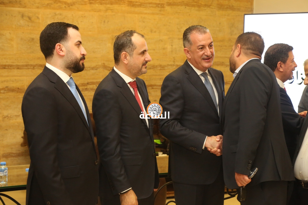 Madar Al-Saa Images 0.011731647469553685