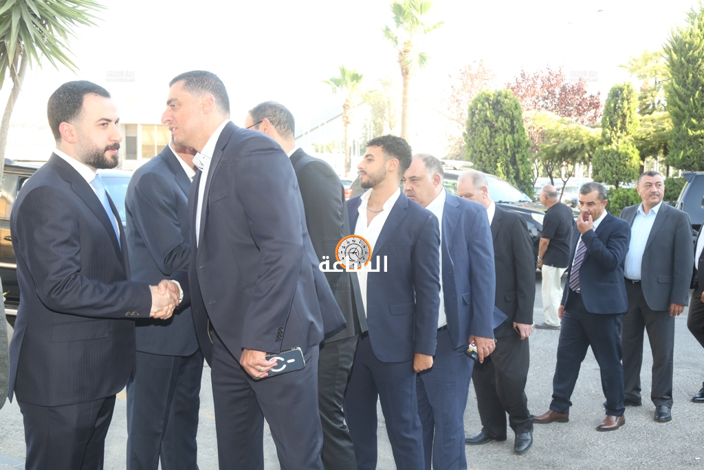 Madar Al-Saa Images 0.380565121048862