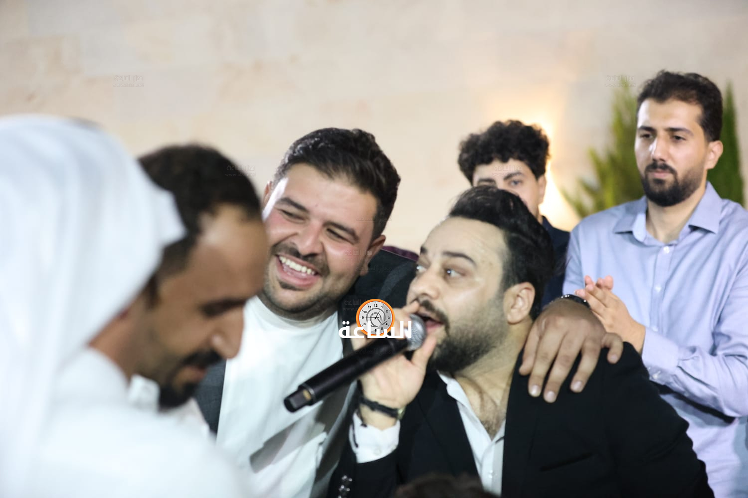 Madar Al-Saa Images 0.25599849506940997