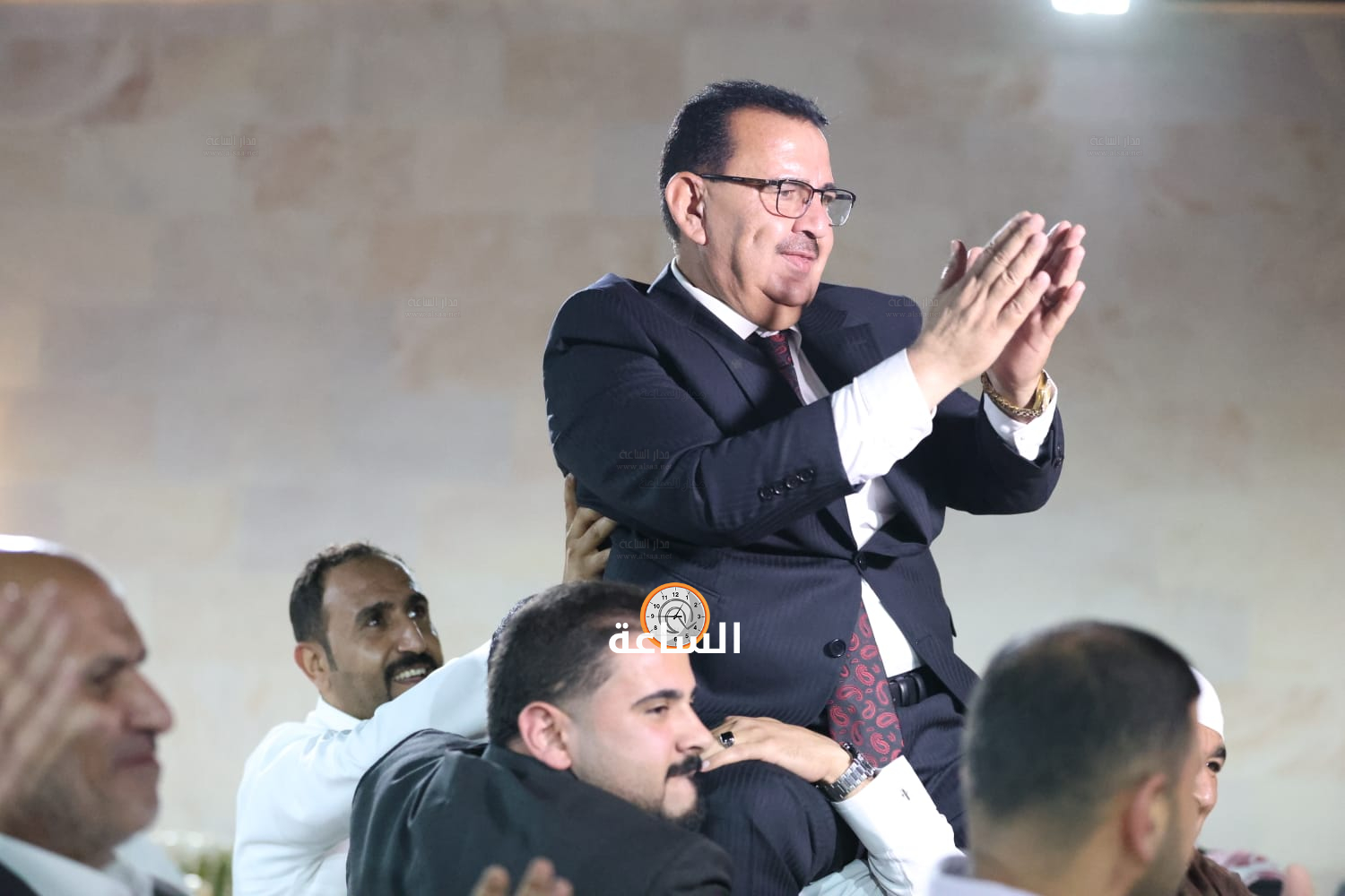 Madar Al-Saa Images 0.47101353338179197