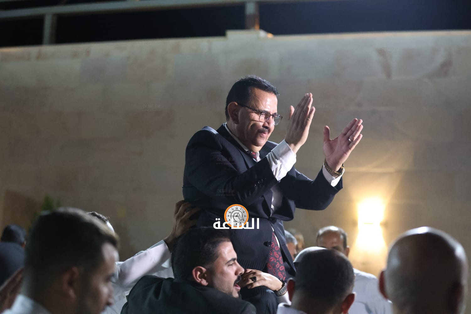 Madar Al-Saa Images 0.9107796007450952