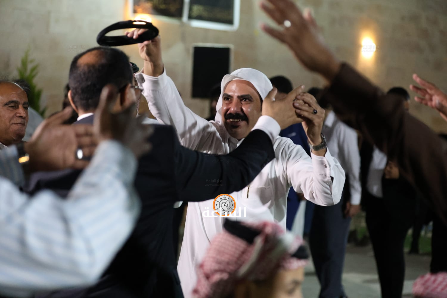 Madar Al-Saa Images 0.46104660904985295