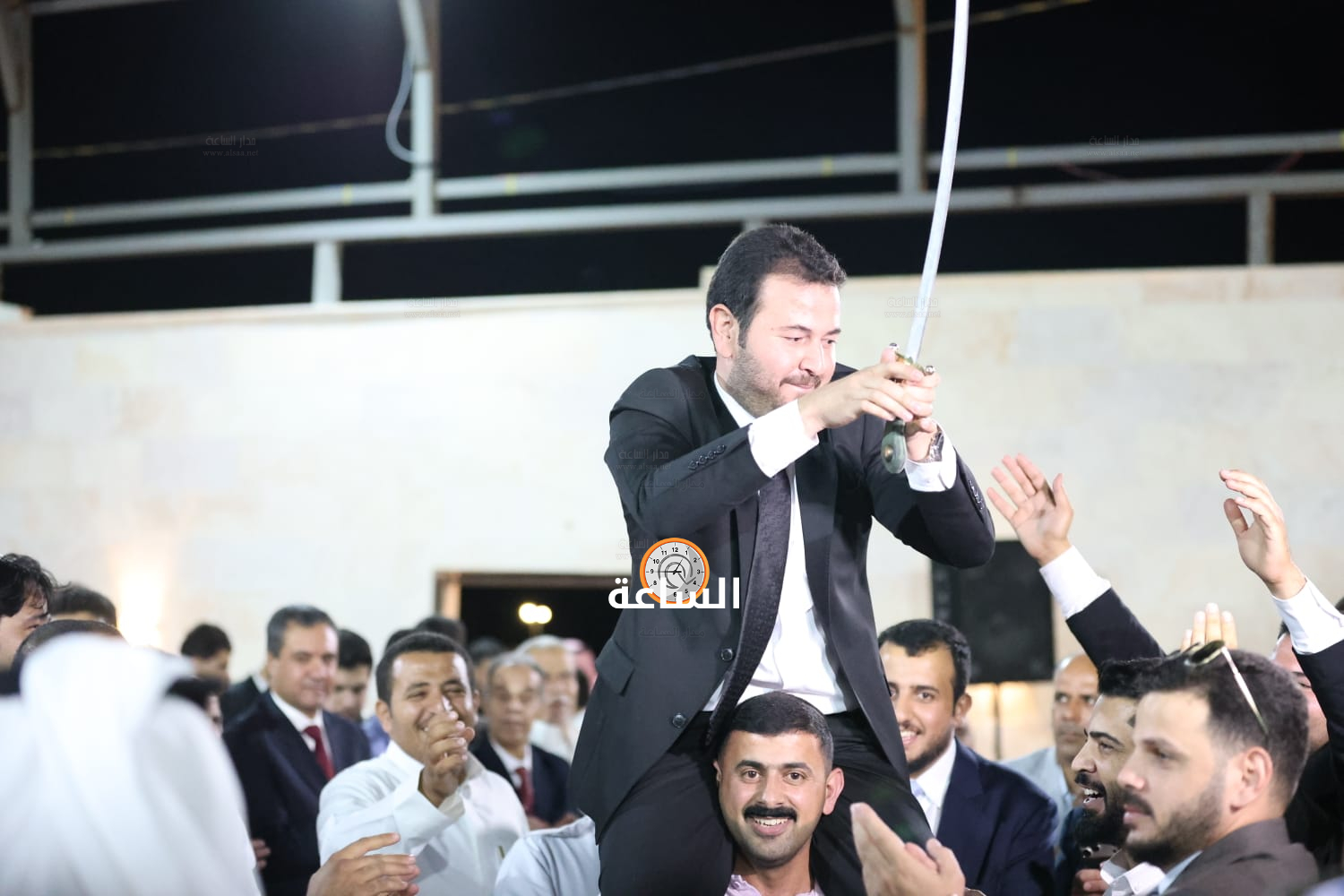Madar Al-Saa Images 0.4953636630245093