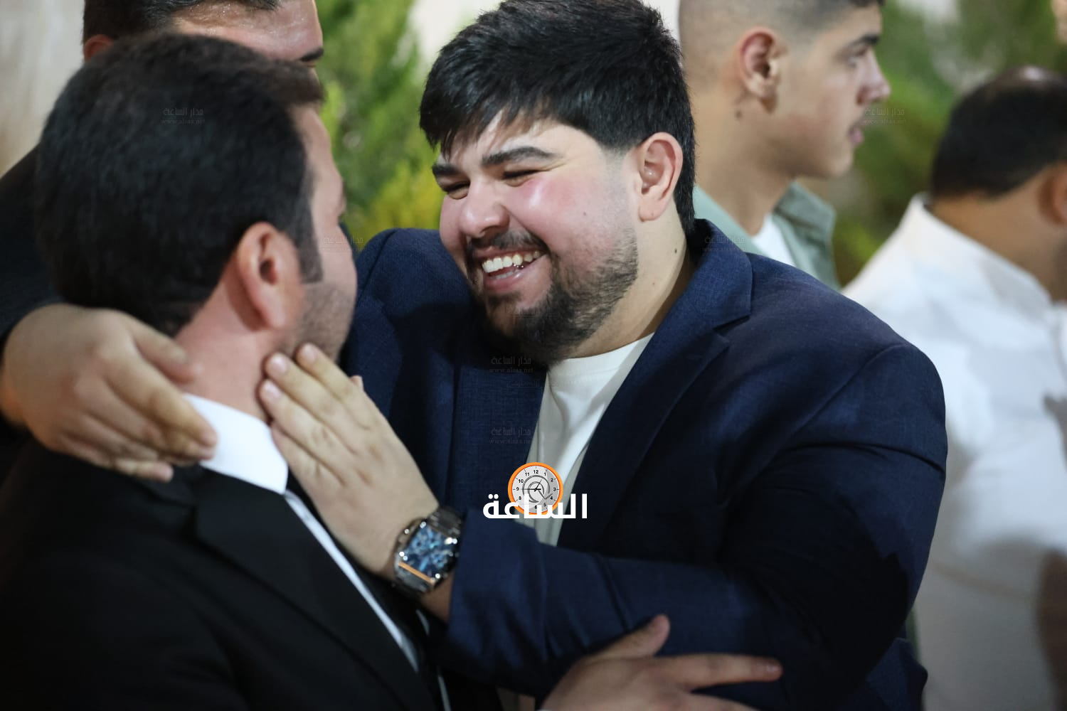 Madar Al-Saa Images 0.6109889238175089