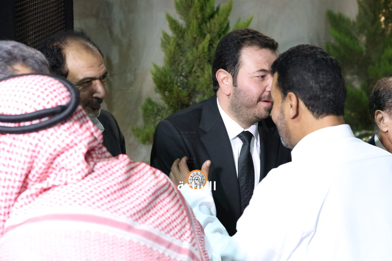Madar Al-Saa Images 0.5294203052536847
