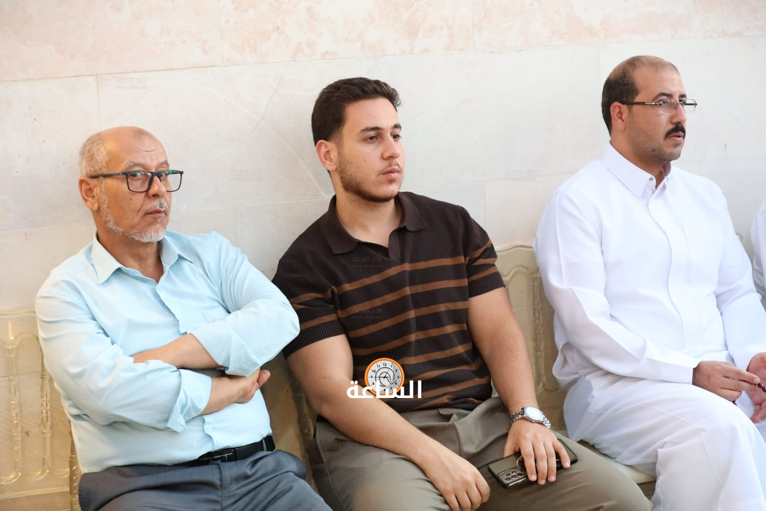 Madar Al-Saa Images 0.390426947339774