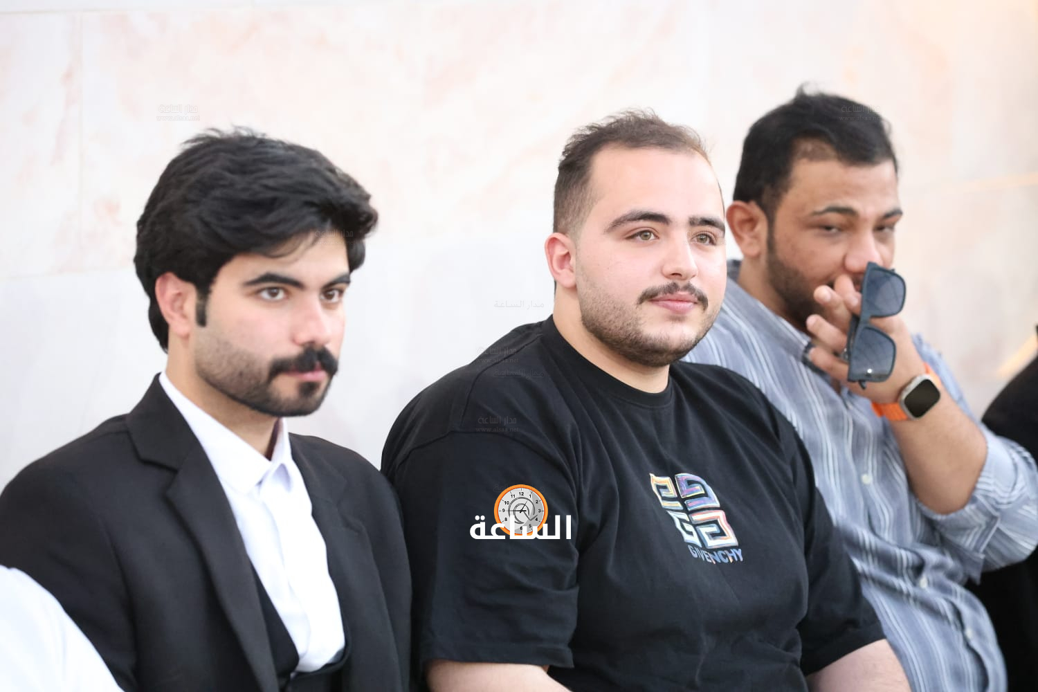 Madar Al-Saa Images 0.8758918571109797